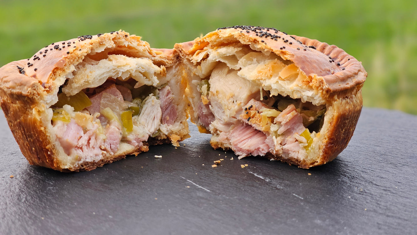 Pick 'n' Mix Pie Box (6)